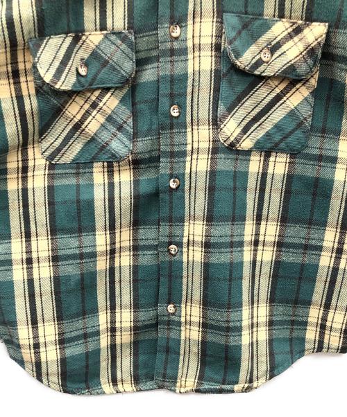 LEVI'S（リーバイス）LEVI'S (リーバイス) ヘビーネルシャツ ALASKA(アラスカ) グリーン サイズ:Mの古着・服飾アイテム