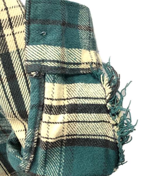 LEVI'S（リーバイス）LEVI'S (リーバイス) ヘビーネルシャツ ALASKA(アラスカ) グリーン サイズ:Mの古着・服飾アイテム