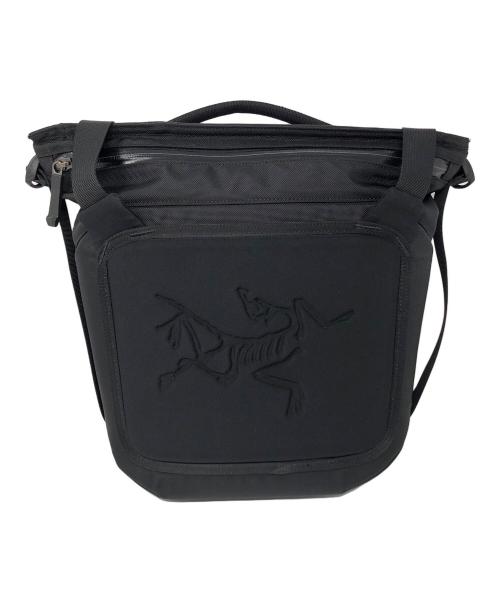 ARC'TERYX（アークテリクス）ARC'TERYX (アークテリクス) Arro 8 Shoulder Bag（アロー エイト ショルダー バッグ） ブラック サイズ:実寸サイズにてご確認下さい。の古着・服飾アイテム