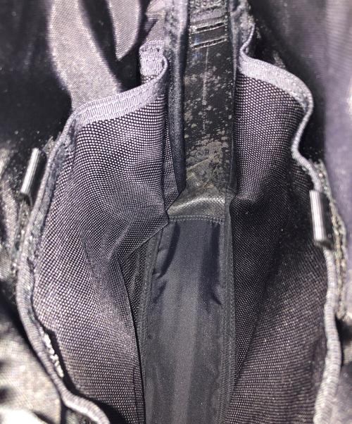 PORTER（ポーター）PORTER (ポーター) HEAT SHOULDER BAG（ヒート ショルダー バッグ） ブラック サイズ:実寸サイズにてご確認下さい。の古着・服飾アイテム