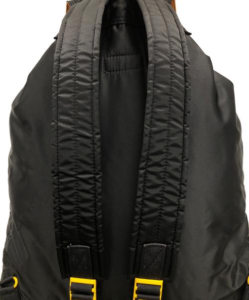 PORTER（ポーター）PORTER (ポーター) TANKER RUCK SUCK（タンカー リュック サック） ブラック×イエロー サイズ:実寸サイズにてご確認ください。の古着・服飾アイテム
