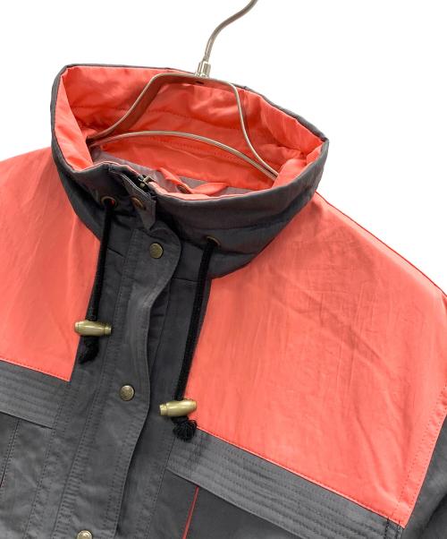 MONCLER（モンクレール）MONCLER (モンクレール) ナイロンジャケット ピンク×グレー サイズ:実寸サイズにてご確認ください。の古着・服飾アイテム