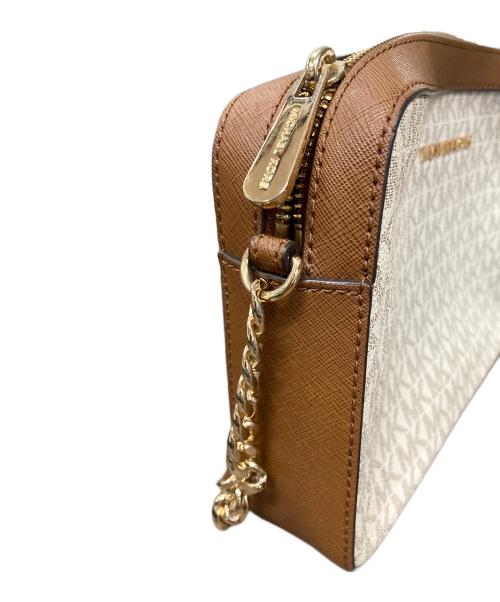 MICHAEL KORS（マイケル・コース）MICHAEL KORS (マイケル・コース) ショルダーバッグ ホワイト×ブラウン サイズ:実寸サイズにご確認ください。の古着・服飾アイテム
