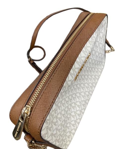MICHAEL KORS（マイケル・コース）MICHAEL KORS (マイケル・コース) ショルダーバッグ ホワイト×ブラウン サイズ:実寸サイズにご確認ください。の古着・服飾アイテム