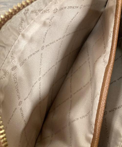 MICHAEL KORS（マイケル・コース）MICHAEL KORS (マイケル・コース) ショルダーバッグ ホワイト×ブラウン サイズ:実寸サイズにご確認ください。の古着・服飾アイテム