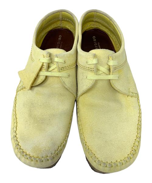 CLARKS（クラークス）CLARKS (クラークス) スウェードシューズ ワラビーブーツ クリーム サイズ:27cmの古着・服飾アイテム