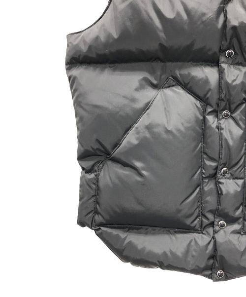 RockyMountainFeatherBed（ロッキーマウンテンフェザーベッド）RockyMountainFeatherBed (ロッキーマウンテンフェザーベッド) ダウンベスト ブラック サイズ:36の古着・服飾アイテム