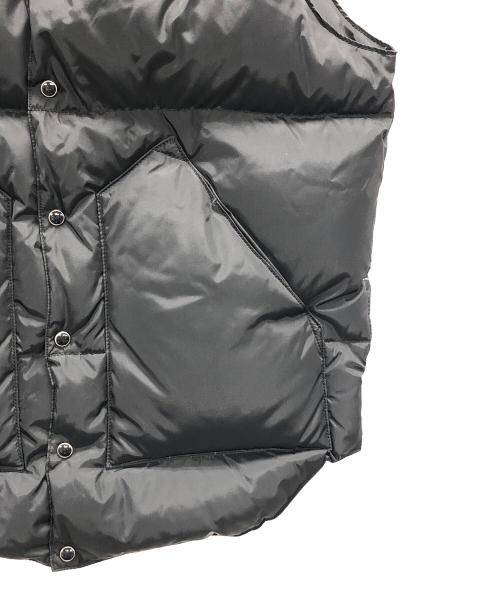 RockyMountainFeatherBed（ロッキーマウンテンフェザーベッド）RockyMountainFeatherBed (ロッキーマウンテンフェザーベッド) ダウンベスト ブラック サイズ:36の古着・服飾アイテム