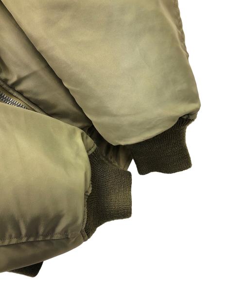 BUZZ RICKSON'S（バズリクソンズ）BUZZ RICKSON'S (バズリクソンズ) B-15Cフライトジャケット カーキ サイズ:実寸サイズをご確認ください。の古着・服飾アイテム