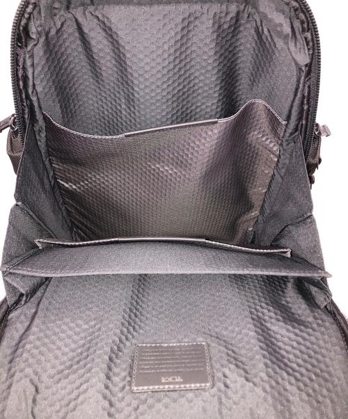 TUMI（トゥミ）TUMI (トゥミ) リュック ALPHA BRAVO（アルファ ブラボー）「シェパード」デラックス・ブリーフ・パック ブラック サイズ:実寸サイズにてご確認ください。の古着・服飾アイテム
