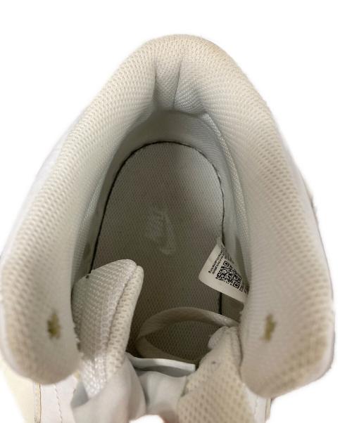 NIKE（ナイキ）NIKE (ナイキ) ミッドカットスニーカー COURT VISION MID SL（コートビジョン） ホワイト サイズ:30の古着・服飾アイテム