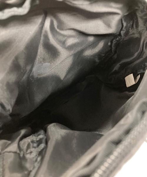 SUPREME（シュプリーム）SUPREME (シュプリーム) ショルダーバッグ ブラック×グレー サイズ:実寸サイズにてご確認くださいの古着・服飾アイテム