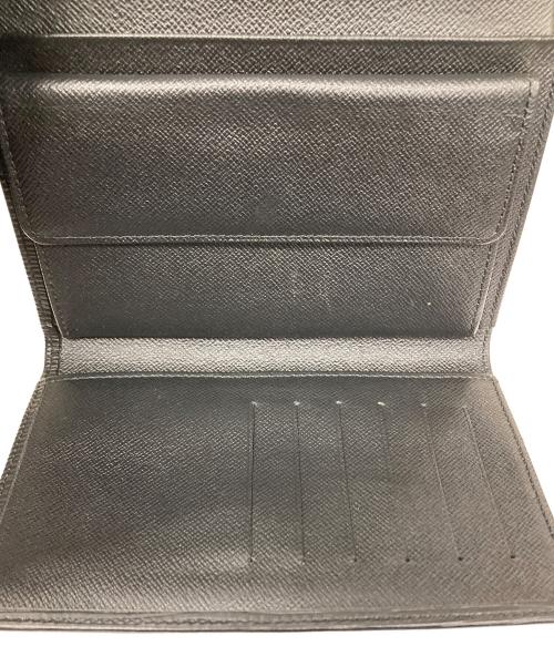 LOUIS VUITTON（ルイ ヴィトン）LOUIS VUITTON (ルイ ヴィトン) 3つ折り財布 エピ ポルトトレゾールエテュイパピエ ブラック サイズ:実寸サイズにご確認ください。の古着・服飾アイテム