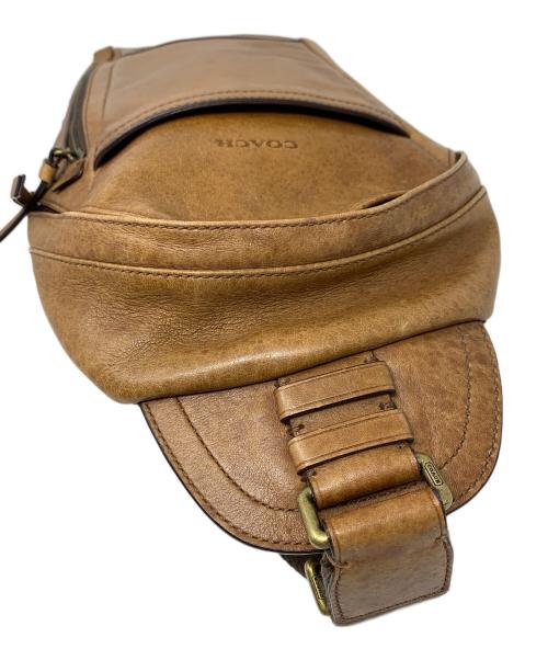 COACH（コーチ）COACH (コーチ) ショルダーバッグ キャメル サイズ:実寸サイズにてご確認ください。の古着・服飾アイテム