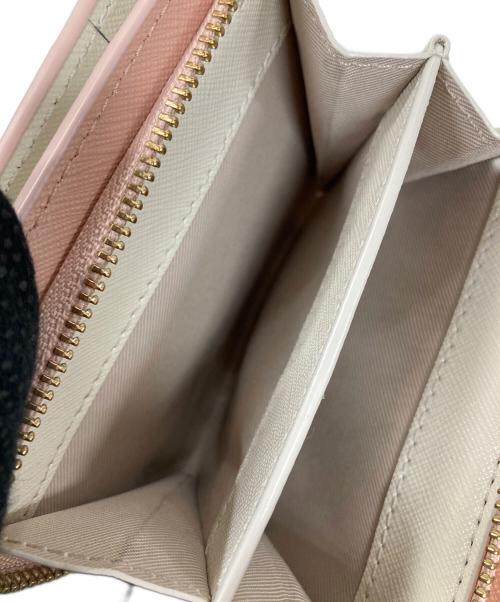 MARC JACOBS（マークジェイコブズ）MARC JACOBS (マークジェイコブズ) 2つ折り財布 スナップショット ピンク サイズ:実寸サイズにてご確認ください。の古着・服飾アイテム
