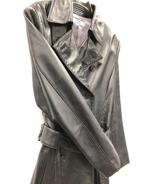 23区（ニジュウサンク）23区 (ニジュウサンク) レザートレンチコート ブラック サイズ:40の古着・服飾アイテム