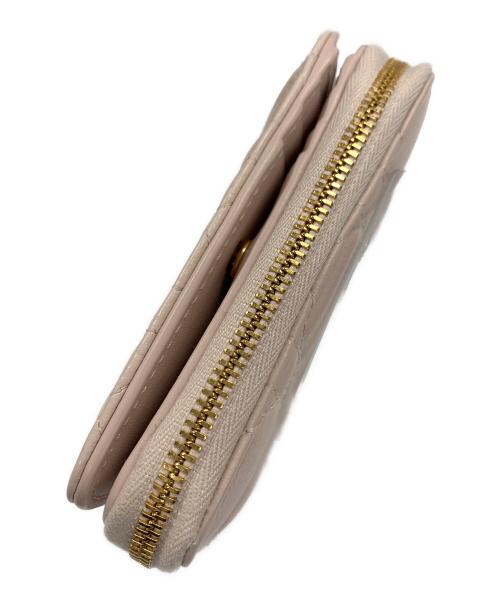 Christian Dior（クリスチャン ディオール）Christian Dior (クリスチャン ディオール) 2つ折り財布 Caro Scarlet(カロ スカーレット） カナージュ カーフスキン サイズ:実寸サイズにてご確認ください。の古着・服飾アイテム