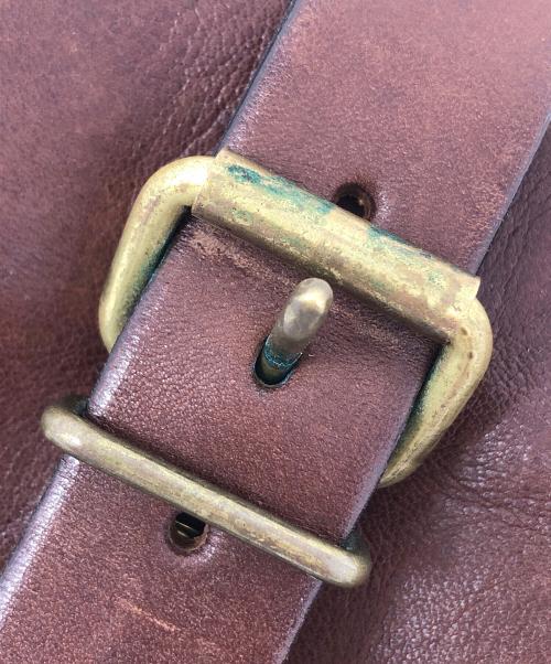 Herz（ヘルツ）Herz (ヘルツ) バッグ 口枠ベルトポーチ ブラウン サイズ:実寸サイズにてご確認ください。の古着・服飾アイテム