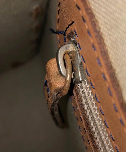 Carving Tribes（カービングトライブス）Carving Tribes (カービングトライブス) ハンドバッグ インディゴ×ブラウン サイズ:実寸サイズにてご確認ください。の古着・服飾アイテム