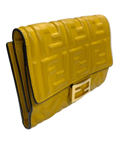 FENDI（フェンディ）FENDI (フェンディ) 二つ折り財布 ミディアム ウォレット イエロー サイズ:実寸サイズにてご確認ください。の古着・服飾アイテム