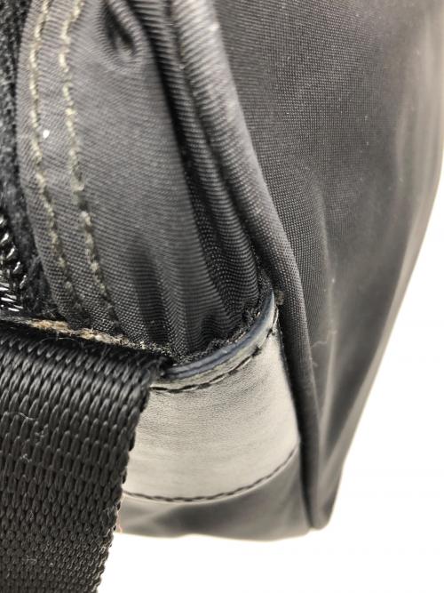 PRADA（プラダ）PRADA (プラダ) ショルダーバッグ ブラック サイズ:実寸サイズにてご確認下さい。の古着・服飾アイテム