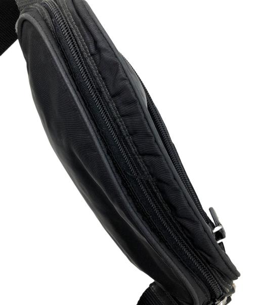 PRADA（プラダ）PRADA (プラダ) ショルダーバッグ ブラック サイズ:実寸サイズにてご確認下さい。の古着・服飾アイテム