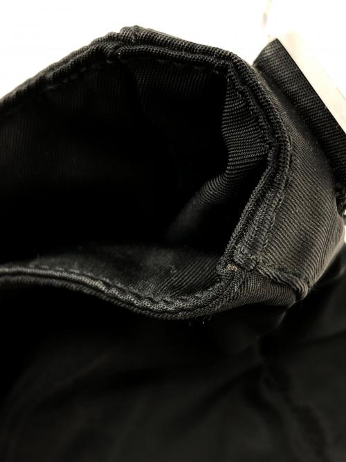 PRADA（プラダ）PRADA (プラダ) ナイロンハンドバッグ ブラック サイズ:実寸サイズにてご確認下さい。の古着・服飾アイテム