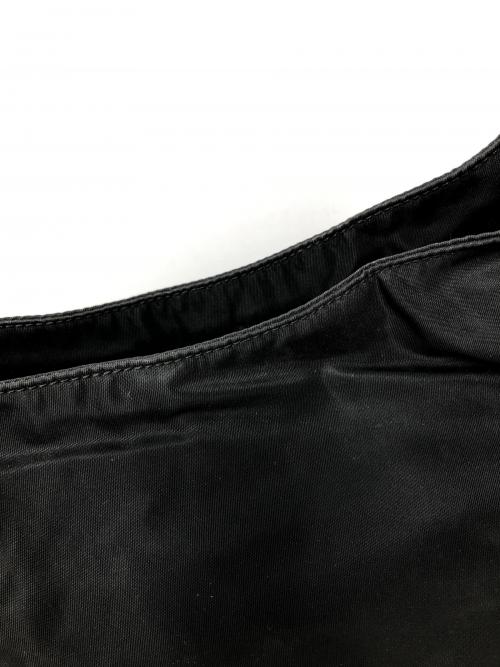 PRADA（プラダ）PRADA (プラダ) ナイロンハンドバッグ ブラック サイズ:実寸サイズにてご確認下さい。の古着・服飾アイテム