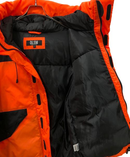 DUALISM（デュアリズム）DUALISM (デュアリズム) 中綿ジャケット REFLECT BATTING JACKET（リフレクト バッティング ジャケット） オレンジ×ブラック サイズ:Fの古着・服飾アイテム