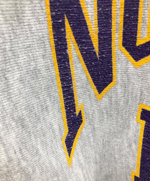 Champion（チャンピオン）Champion (チャンピオン) 90s リバースウィーブスウェット NORTHERN IOWA（ノーザン アイオワ） グレー サイズ:X-LARGEの古着・服飾アイテム