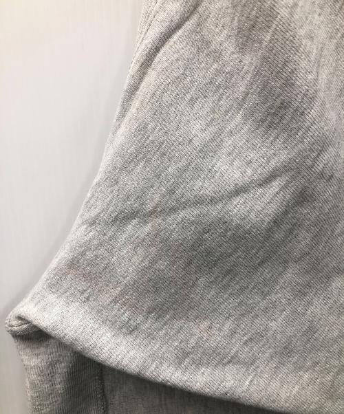 Champion（チャンピオン）Champion (チャンピオン) 90s リバースウィーブスウェット NORTHERN IOWA（ノーザン アイオワ） グレー サイズ:X-LARGEの古着・服飾アイテム