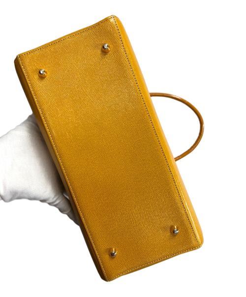 BURBERRY（バーバリー）BURBERRY (バーバリー) ハンドバッグ イエロー サイズ:実寸サイズにてご確認ください。の古着・服飾アイテム