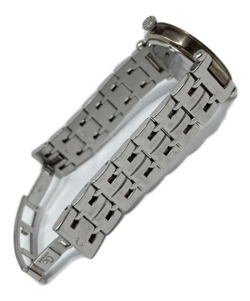 GUESS（ゲス）GUESS (ゲス) 腕時計 クォーツ SSブレスレット ホワイト サイズ:実寸サイズにてご確認ください。の古着・服飾アイテム