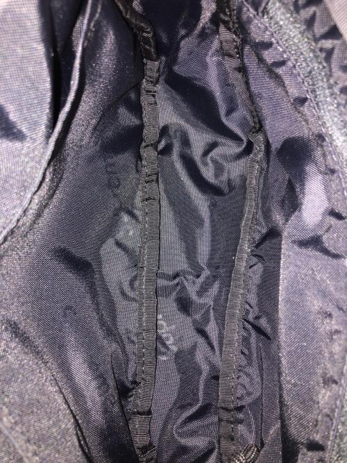 SUPREME（シュプリーム）SUPREME (シュプリーム) ウエストバッグ ブラック サイズ:実寸サイズにてご確認下さい。の古着・服飾アイテム