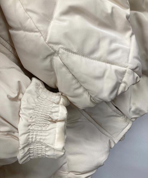 URBAN RESEARCH（アーバンリサーチ）URBAN RESEARCH (アーバンリサーチ) コクーンキルティングダウンジャケット アイボリー サイズ:Freeの古着・服飾アイテム