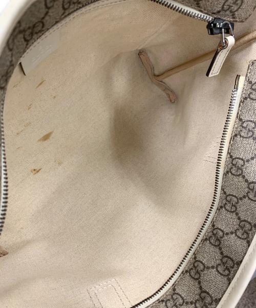 GUCCI（グッチ）GUCCI (グッチ) トートバッグ GGスプリーム ベージュ×ホワイト サイズ:実寸サイズにてご確認ください。の古着・服飾アイテム