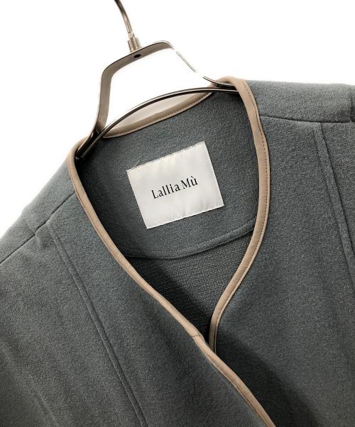Lallia Mu（ラリア ムー）Lallia Mu (ラリア ムー) コート 配色パイピングガウンベスト スカイブルー サイズ:38の古着・服飾アイテム
