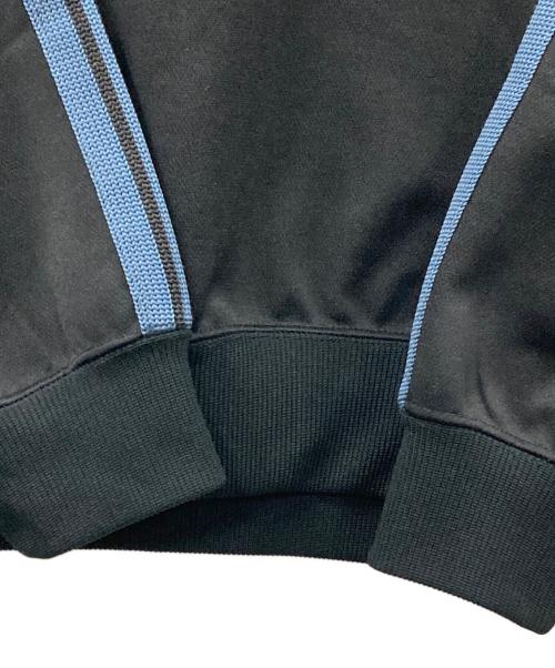 Needles（ニードルズ）Needles (ニードルズ) トラッククルーネックシャツ ブラック×ブルー サイズ:2の古着・服飾アイテム