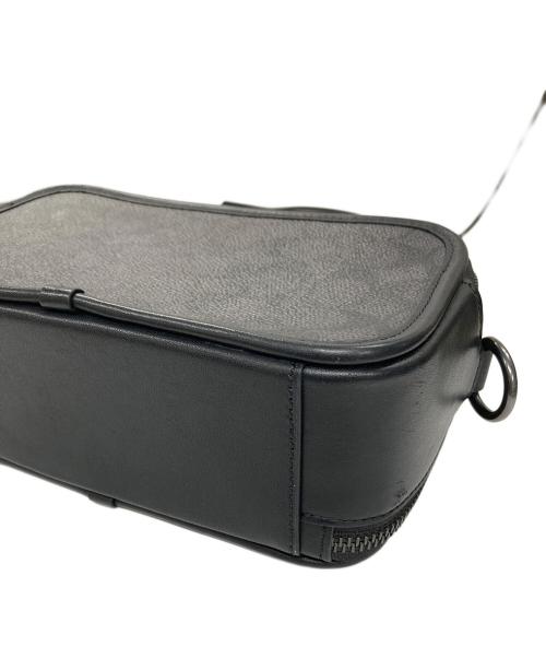 COACH（コーチ）COACH (コーチ) ボディーバッグ ワイアット クロスボディバッグ ブラック×グレー サイズ:実寸サイズにてご確認ください。の古着・服飾アイテム