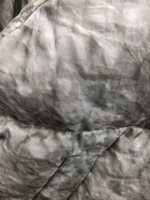 SUPREME（シュプリーム）SUPREME (シュプリーム) THE NORTH FACE (ザ ノース フェイス) ダウンジャケット Paper Print Nuptse Jacket（ペーパー プリント ヌプシ ジャケット） グリーン系 サイズ:Lの古着・服飾アイテム