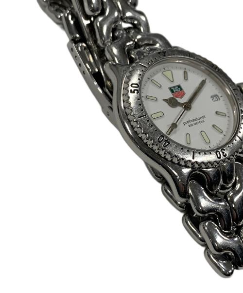TAG Heuer（タグホイヤー）TAG HEUER (タグホイヤー) 腕時計 プロフェッショナル クォーツ ホワイト サイズ:実寸サイズにてご確認ください。の古着・服飾アイテム