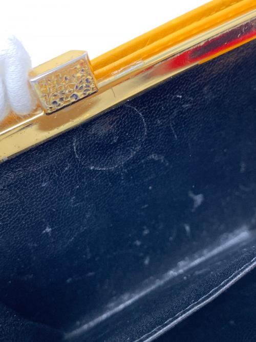 Yves Saint Laurent（イヴサンローラン）Yves Saint Laurent (イヴサンローラン) 2つ折り財布 がま口 イエロー サイズ:実寸サイズにてご確認くださいの古着・服飾アイテム