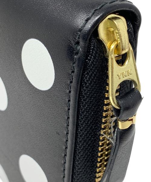 COMME des GARCONS（コムデギャルソン）COMME des GARCONS (コムデギャルソン) 財布 ラウンドファスナー ポルカドット ブラック×ホワイト サイズ:実寸サイズにてご確認くださいの古着・服飾アイテム
