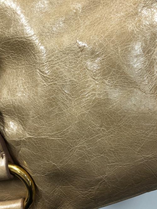 MIU MIU（ミュウミュウ）MIU MIU (ミュウミュウ) 2WAYバッグ ハンドバッグ ショルダーバッグ ベージュ サイズ:実寸サイズにてご確認下さい。の古着・服飾アイテム