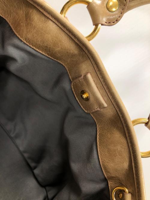 MIU MIU（ミュウミュウ）MIU MIU (ミュウミュウ) 2WAYバッグ ハンドバッグ ショルダーバッグ ベージュ サイズ:実寸サイズにてご確認下さい。の古着・服飾アイテム