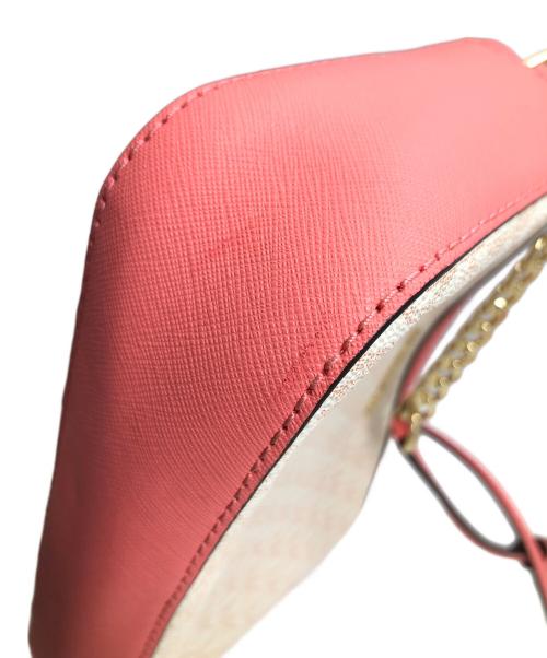 MICHAEL KORS（マイケル・コース）MICHAEL KORS (マイケル・コース) ショルダーバッグ クロスボディバッグ シグネチャー ピンク×ホワイト サイズ:実寸サイズにてご確認ください。の古着・服飾アイテム