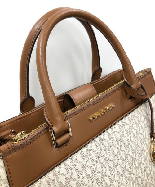 MICHAEL KORS（マイケル・コース）MICHAEL KORS (マイケル・コース) 2WAYバッグ トートバッグ ショルダーバッグ ブラウン×ホワイト サイズ:実寸サイズにてご確認下さい。の古着・服飾アイテム