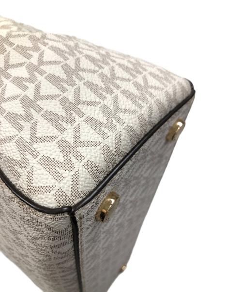 MICHAEL KORS（マイケル・コース）MICHAEL KORS (マイケル・コース) 2WAYバッグ トートバッグ ショルダーバッグ ブラウン×ホワイト サイズ:実寸サイズにてご確認下さい。の古着・服飾アイテム