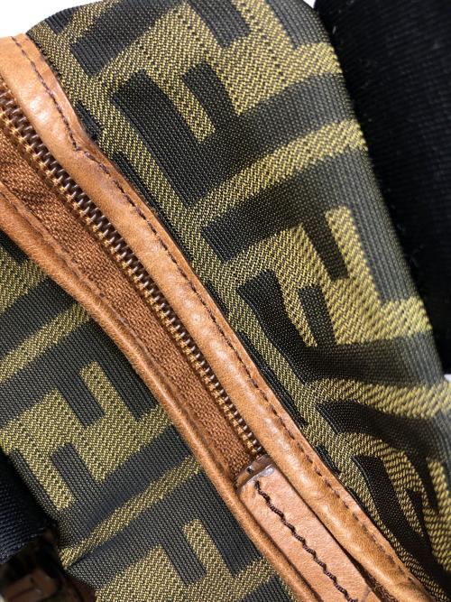 FENDI（フェンディ）FENDI (フェンディ) トートバッグ ズッカ ブラウン サイズ:実寸サイズにてご確認下さい。の古着・服飾アイテム