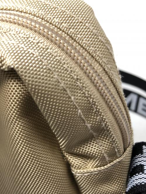 SUPREME（シュプリーム）SUPREME (シュプリーム) ショルダーバッグ ベージュ サイズ:実寸サイズにてご確認ください。の古着・服飾アイテム